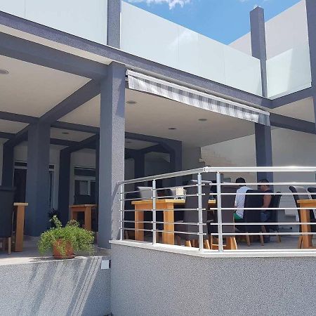 Rooms Lanterna ميتغنا المظهر الخارجي الصورة