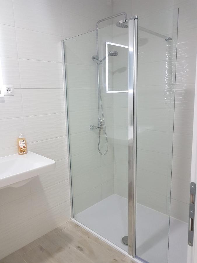 Rooms Lanterna ميتغنا المظهر الخارجي الصورة