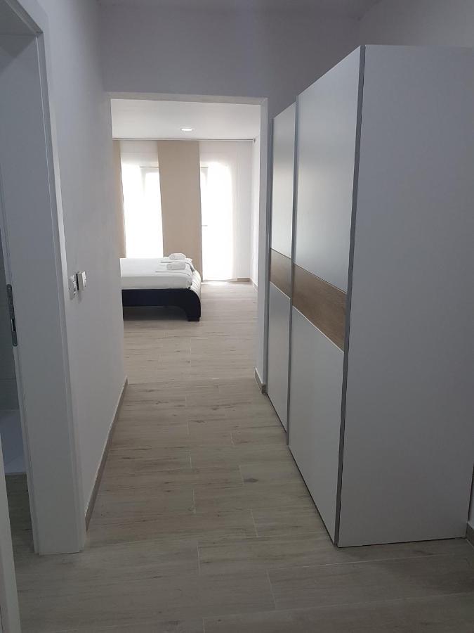 Rooms Lanterna ميتغنا المظهر الخارجي الصورة